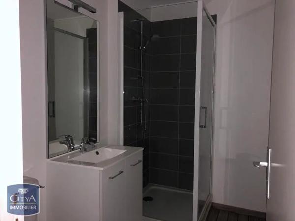 Appartement à louer 1 pièce 27.29m² Nancy (54000)