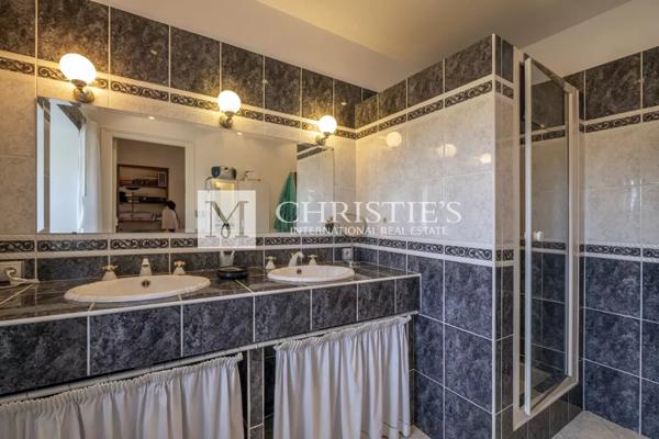 A vendre Beau logis du 16ieme, entiérement rénové