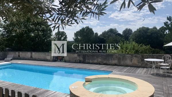 A vendre Beau logis du 16ieme, entiérement rénové