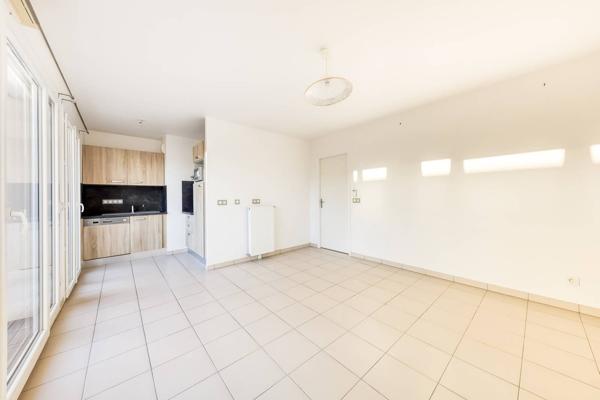 Appartement Emerainville 2 pièce(s) 43.5 m2