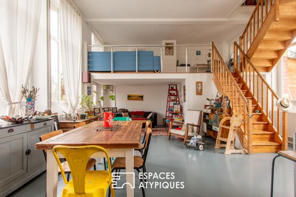 Maison familiale à l’esprit loft avec piscine au coeur de la Possonnière
