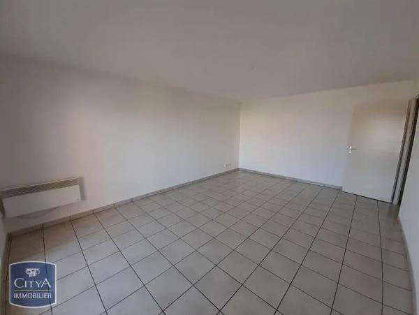 Appartement à louer 2 pièces 48.05m² Fécamp (76400)