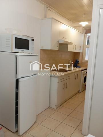 Coup de cœur assuré –  Studio 21 m² au pied du centre-ville, à 5 min de la gare, avec cour et grande cave à velos