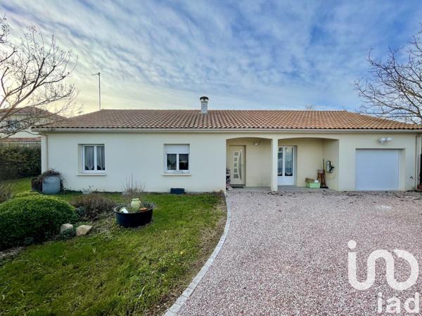 Maison 6 pièces de 145 m² à Bonneuil-Matours (86210)