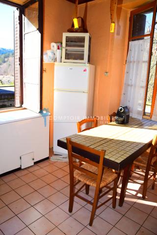 Maison de village 6 pièce(s) 4 chambre(s) 72.7 m²