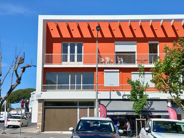 ROYAN - Immeuble de caractère dans le centre-ville de Royan Royan
