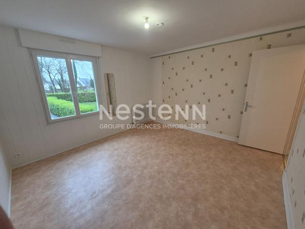 Maison familiale de 174 m² avec partie louée, située dans le bourg de Sulniac