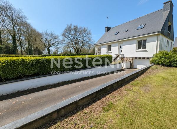 Maison familiale de 174 m² avec partie louée, située dans le bourg de Sulniac
