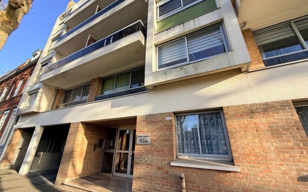 Stationnement à louer    11 m2 Armentières