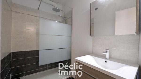 Vente appartement 1960 Angouleme, 63m² 3 pièces 106 000€ Charente