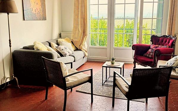 Maison à vendre    7 pièces •  Saint-Christol-lès-Alès