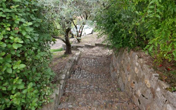 Maison à vendre    7 pièces •  Saint-Christol-lès-Alès