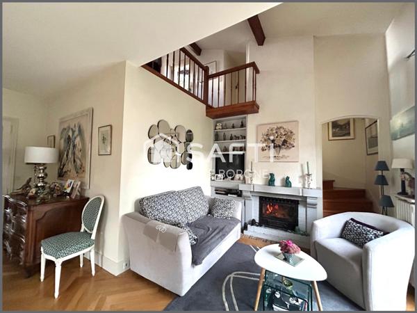 Maison d'architecte 4 ch sur sous sol avec piscine