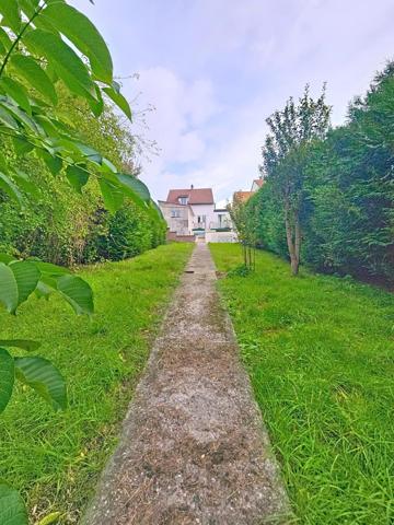 Maison individuelle rénovée et grand jardin !
