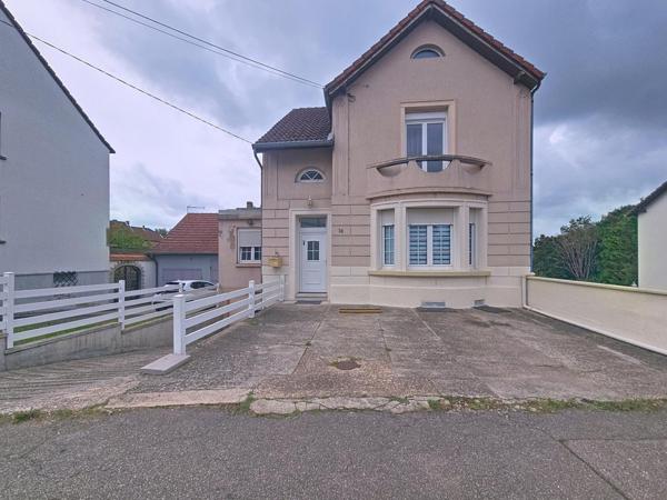 Maison individuelle rénovée et grand jardin !