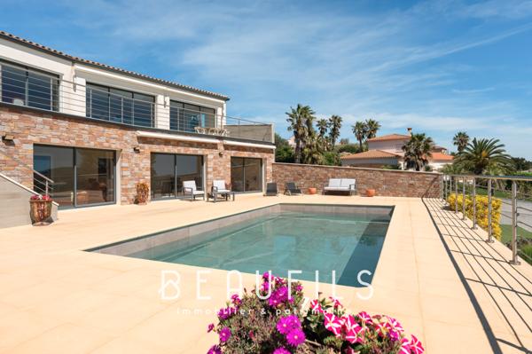Sète (34200) Exclusivité - VILLA 462 m2 - Terrain 3000 m2 - Garage 110 m2 - Piscine