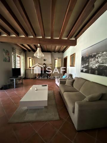 Propriété sur 4612m² de terrain avec piscine