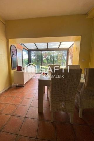 Propriété sur 4612m² de terrain avec piscine