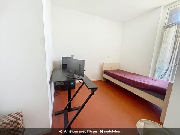 Appartement Nimes 3 pièce(s) 56 m2 - Vendu Loué -
