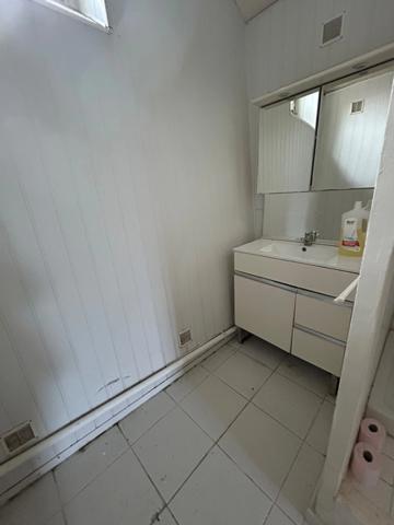 À vendre – Lot de deux logements dans village proche centre BLENEAU (89)