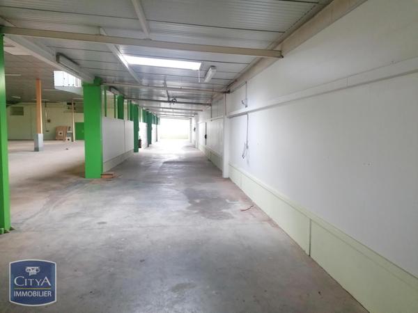 Local commercial à louer 1200m²