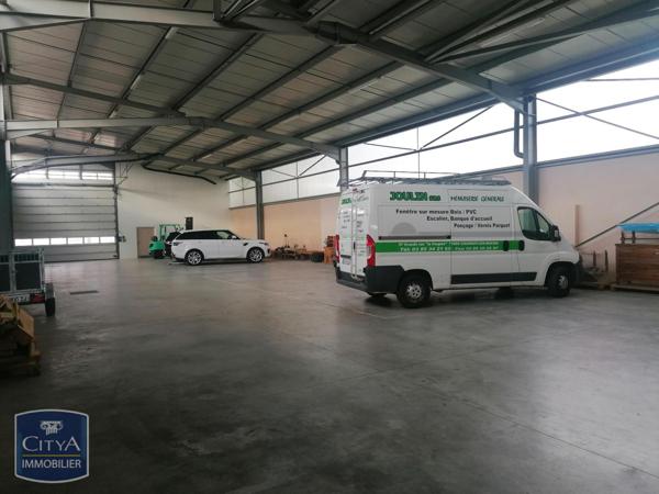 Local commercial à louer 1200m²