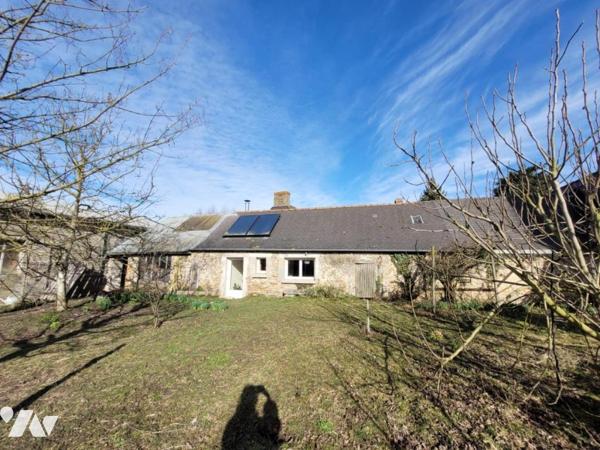 BRIELLES - Bourg - Maison avec dépendances et terrain