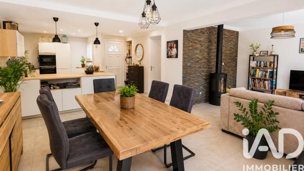 Maison à vendre 4 pièces 94 m² Pélissanne