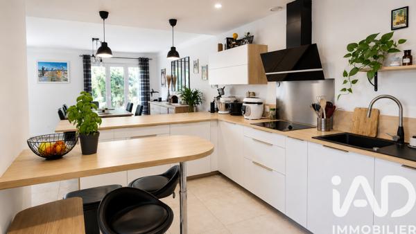 Maison à vendre 4 pièces 94 m² Pélissanne