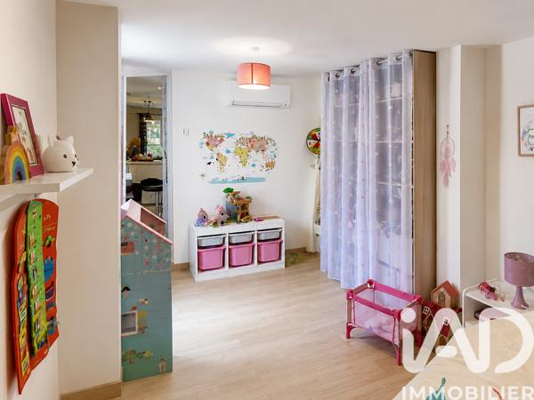 Maison à vendre 4 pièces 94 m² Pélissanne