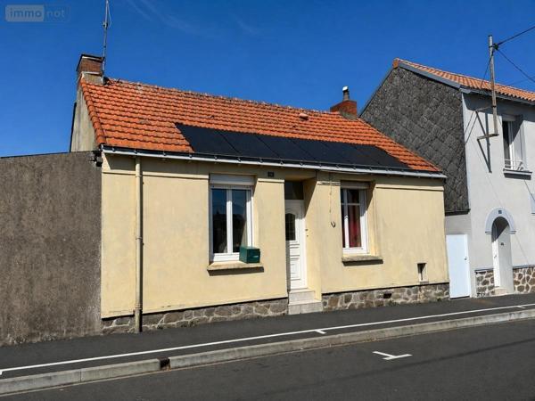 Maison à vendre à Cholet dans le Maine-et-Loire (49300), ref : 49058-1572   
Sacré coeur