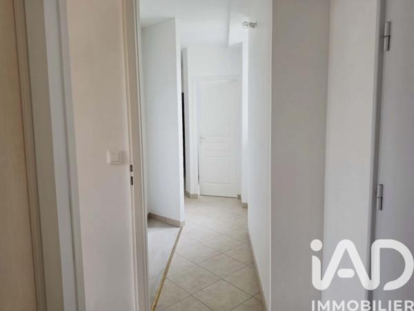 Location appartement 4 pièces 93,65 m² Villeneuve-sur-Yonne