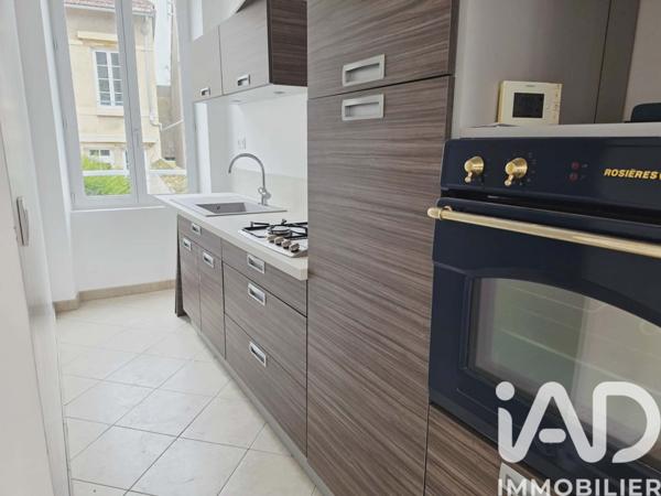 Location appartement 4 pièces 93,65 m² Villeneuve-sur-Yonne