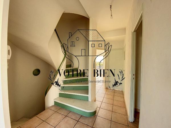 MANOSQUE : appartement T3 (62 m²) à louer