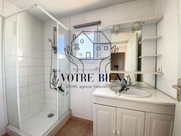MANOSQUE : appartement T3 (62 m²) à louer