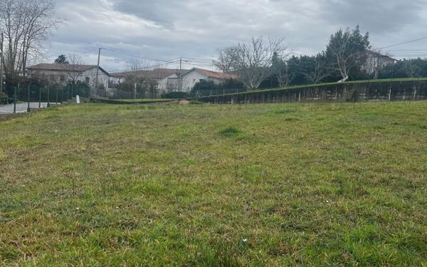 Terrain à vendre