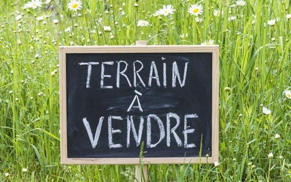 Terrain à vendre