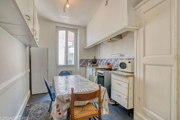A vendre immeuble de rapport à Sainte-Livrade-sur-Lot