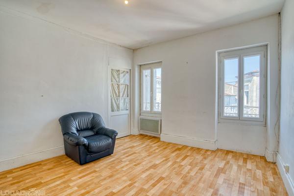 A vendre immeuble de rapport à Sainte-Livrade-sur-Lot