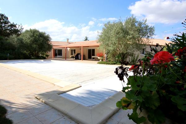 Maison - 7 pièces - 192 m²