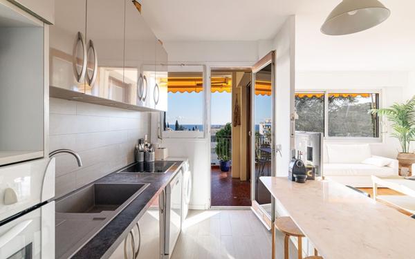 Appartement à vendre    5 pièces • 113,11 m2 Nice