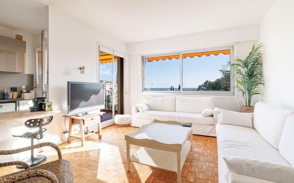 Appartement à vendre    5 pièces • 113,11 m2 Nice