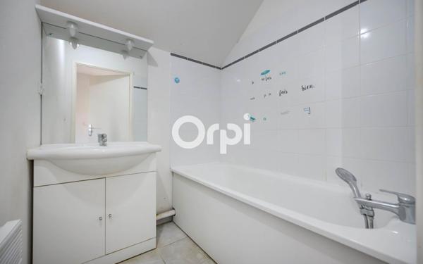 Appartement à vendre    4 pièces • 74,55 m2 Le Cateau-Cambrésis