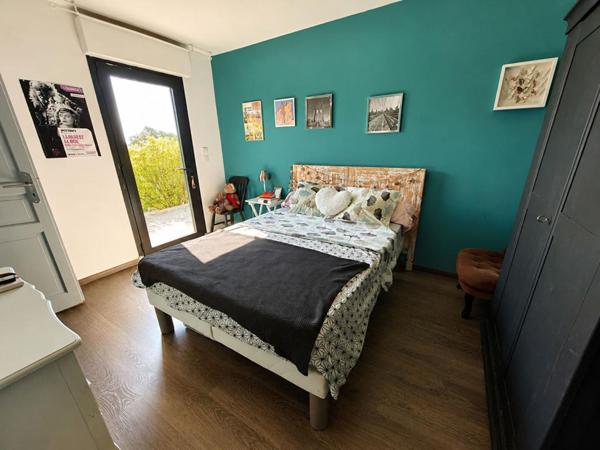 Villa contemporaine T6 avec piscine à moins de 10 minutes de CAHORS