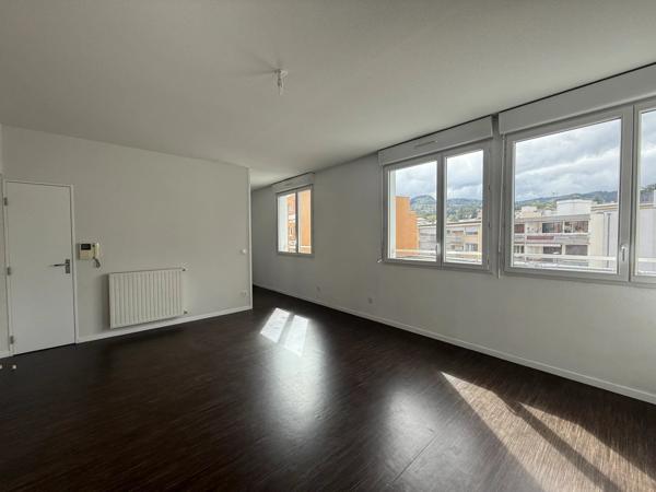 Vente Appartement 2 pièces 46 m2 à Clermont-Ferrand
