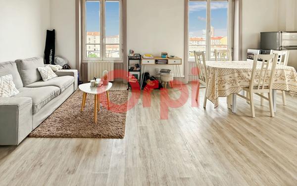 Appartement à vendre    2 pièces • 42,09 m2 Lyon 3