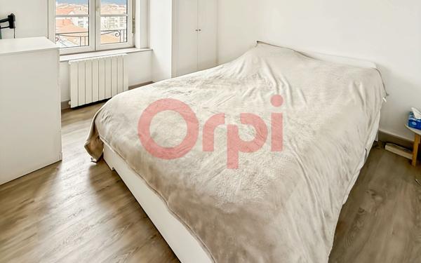 Appartement à vendre    2 pièces • 42,09 m2 Lyon 3