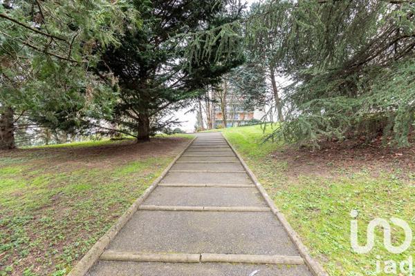 Appartement à vendre 3 pièces 58 m² Viry-Châtillon