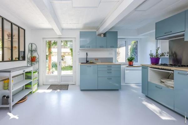 Maison à vendre |  Cahuzac-sur-Vère |  9 pièces | 224 m²