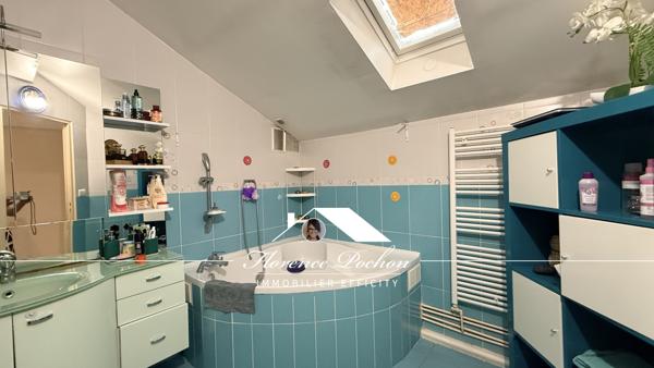 Maison
         5 pièces
        - 123 m² Bien prestige 510 000 € *